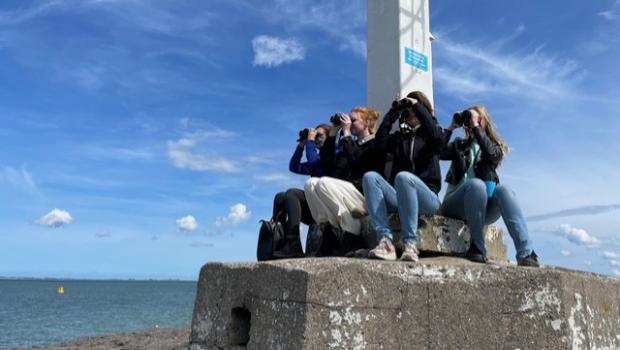 Spotters op de uitkijk bij Zierikzee (bron: Nicolle van Groningen)