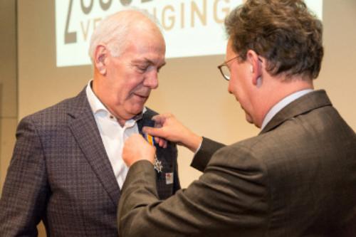 Hans van Dord wordt geridderd
