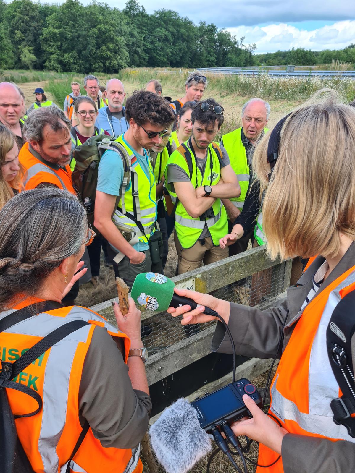 De excursie werd vastgelegd door Vroege Vogels (bron: Elze Polman)