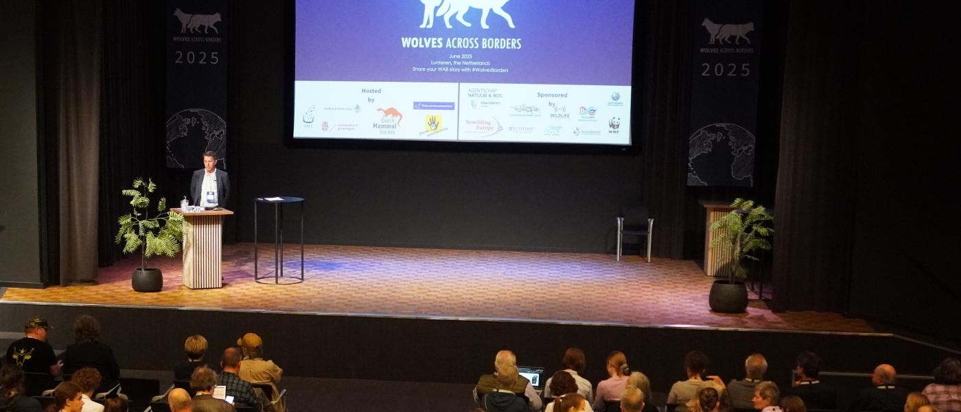 Opening Wolves Across Borders-congres